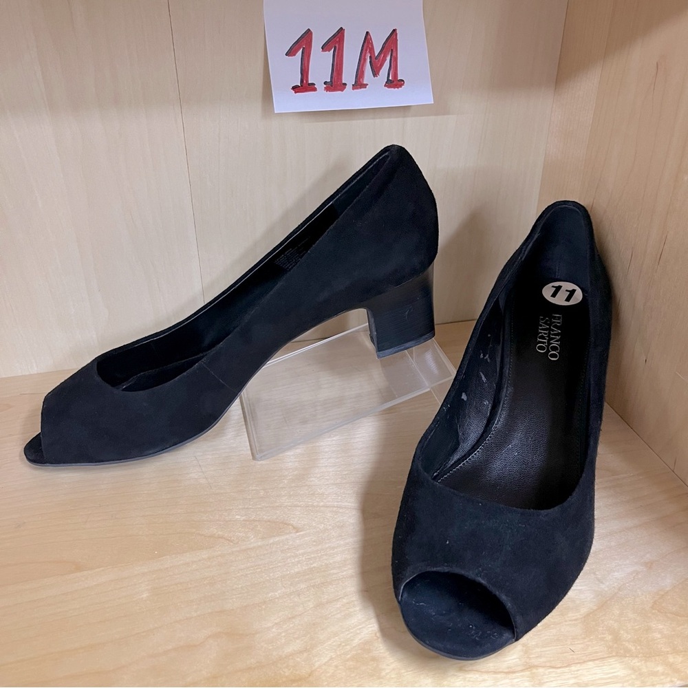 #074 New❗️Franco Sarto Women Suede shoes 11M